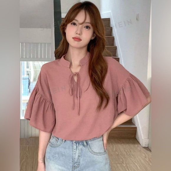 A04 NEW Womens Tie Neck Flounce Half Sleeve Blouse Y Neck Top Salmon Flowy Small - Picture 3 of 10